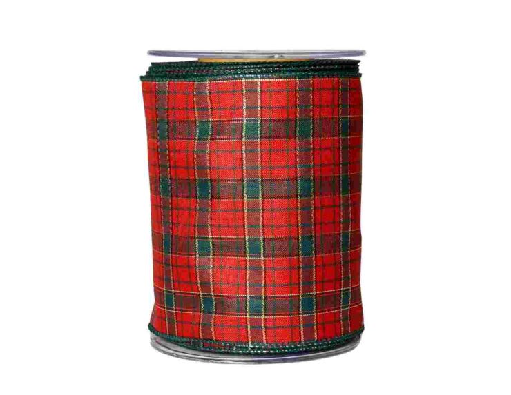 Large ruban de Noël tartan vintage. Fil de fer incorporé dans le bord pour une meilleure tenue. Largeur 15cm x 9 mètres.